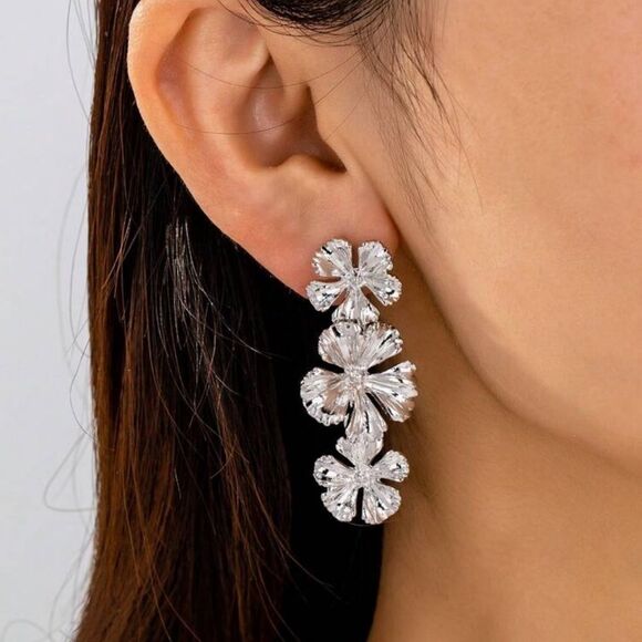 BohemianâflowerâdropâM125 - Picture 2 of 5